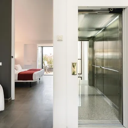 Apartman Atico Enfrente Del Museo Dali